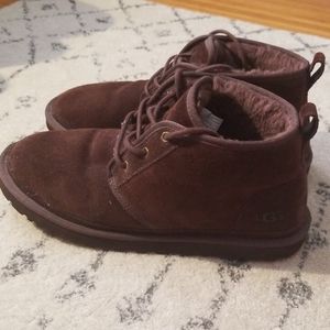 Practically New Size 12 UGG Nuemel